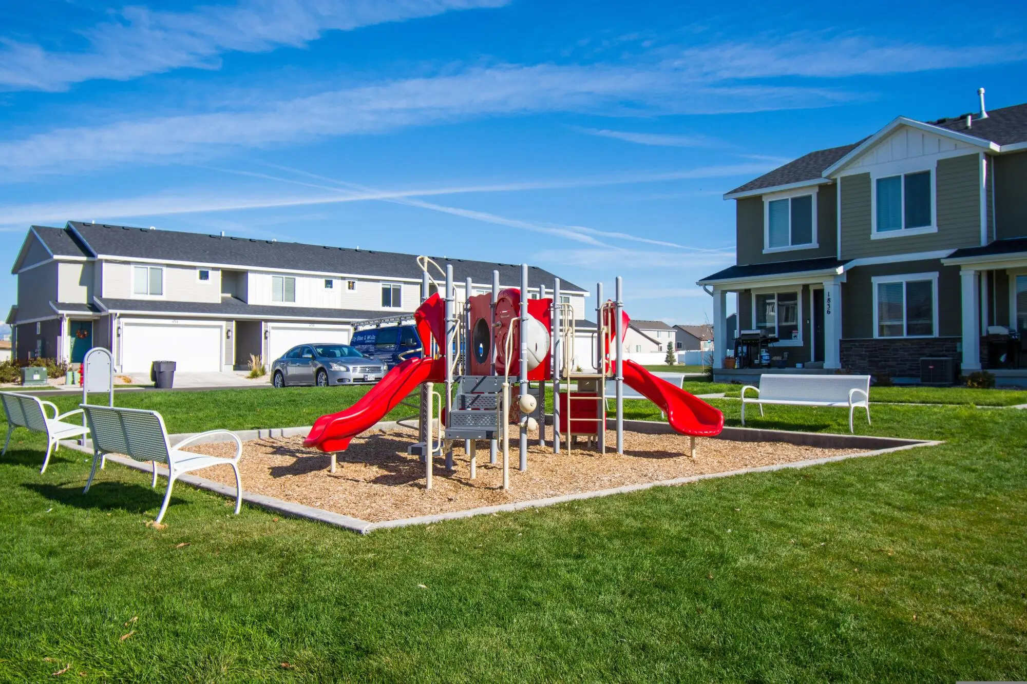 Why HOA Property Managers Are Essential for Your Community